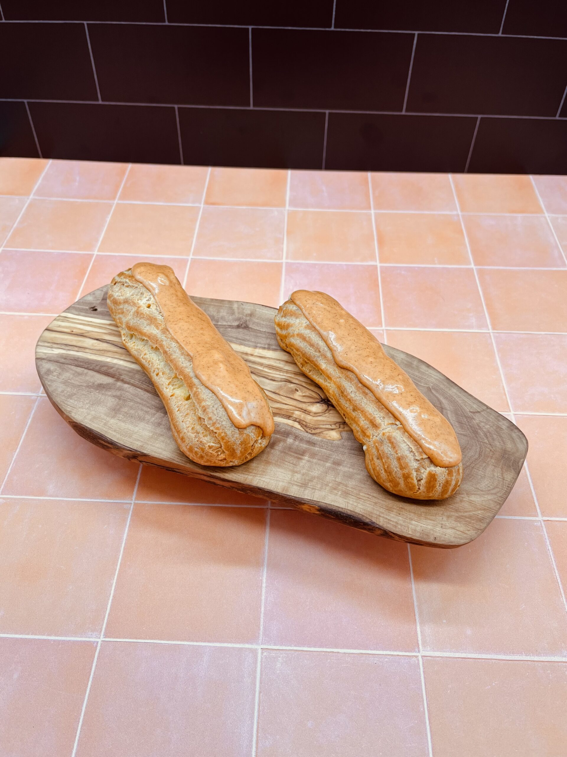 Basic Pumpkin Spice Latte Eclairs Recipe Trophy Husband Bake Shop basic-pumpkin-spice-latte-eclairs-recipe-trophy-husband-bake-shop
